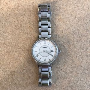 *SOLD* Fossil silver watch 1 1/2” in face